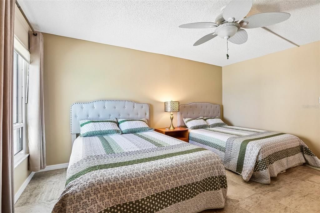 For Sale: $659,900 (2 beds, 2 baths, 1264 Square Feet)