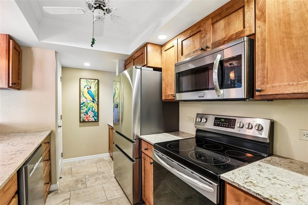 For Sale: $659,900 (2 beds, 2 baths, 1264 Square Feet)