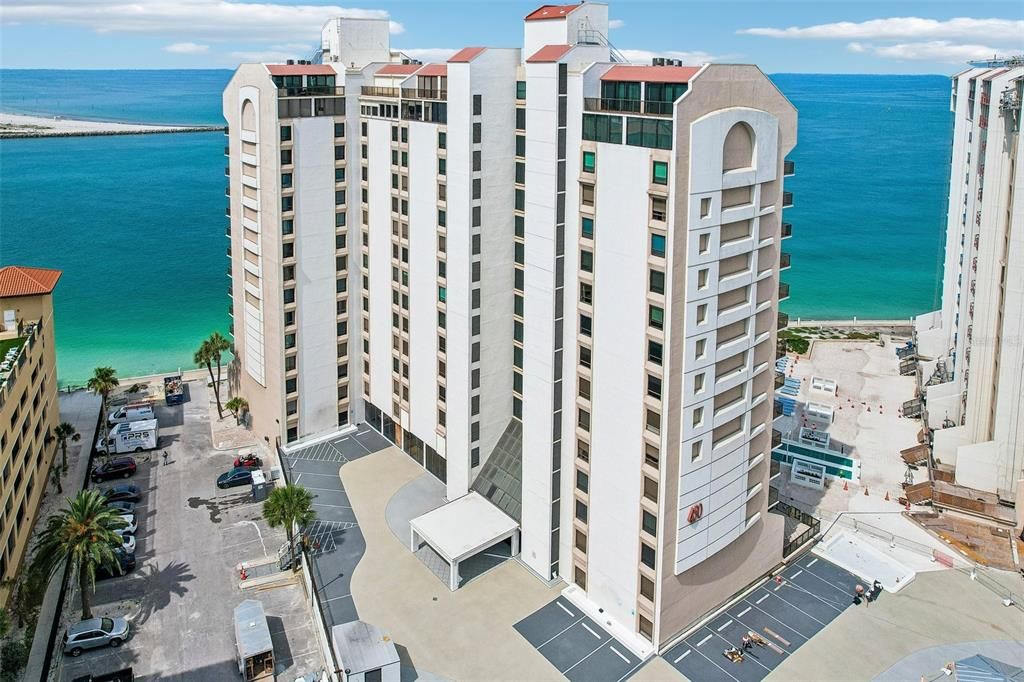 For Sale: $659,900 (2 beds, 2 baths, 1264 Square Feet)