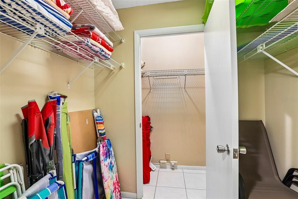 For Sale: $659,900 (2 beds, 2 baths, 1264 Square Feet)