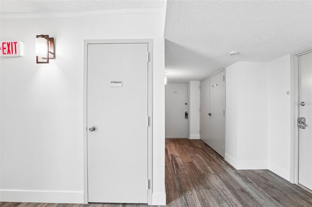 For Sale: $659,900 (2 beds, 2 baths, 1264 Square Feet)