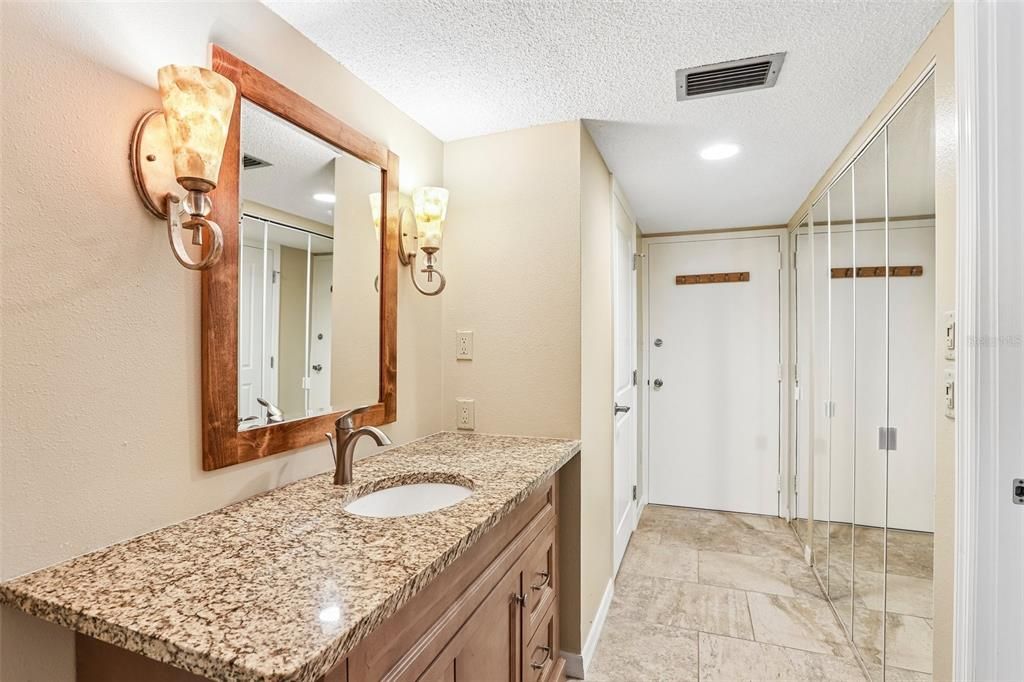 For Sale: $659,900 (2 beds, 2 baths, 1264 Square Feet)