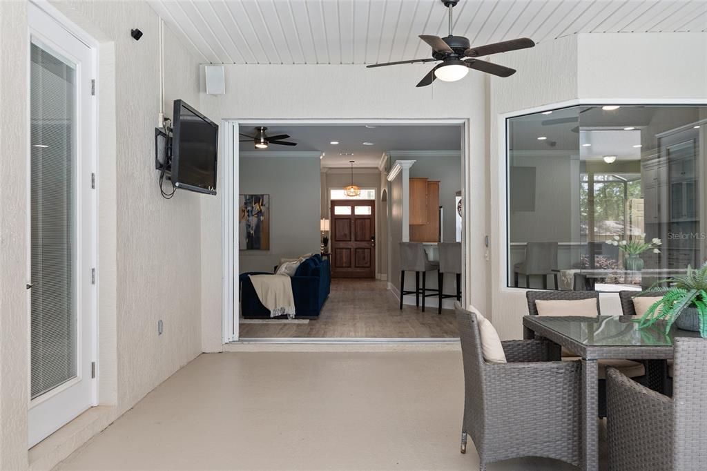 Active With Contract: $589,500 (3 beds, 3 baths, 2482 Square Feet)