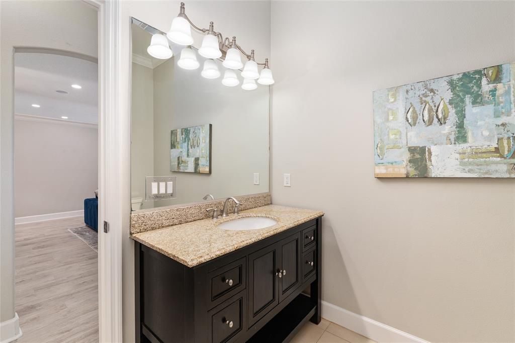 Active With Contract: $589,500 (3 beds, 3 baths, 2482 Square Feet)