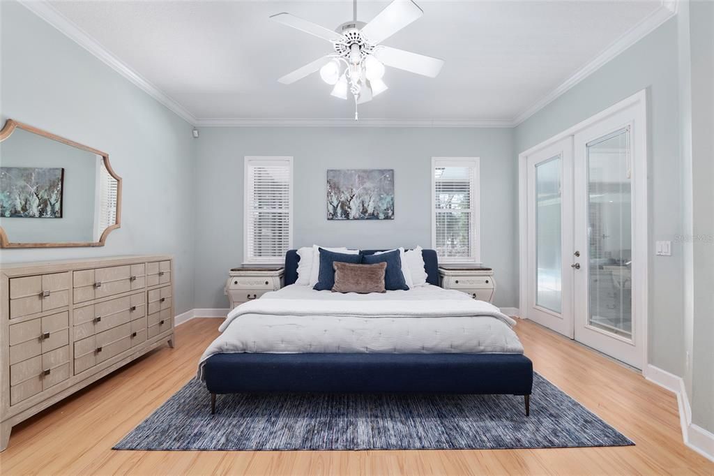 Active With Contract: $589,500 (3 beds, 3 baths, 2482 Square Feet)
