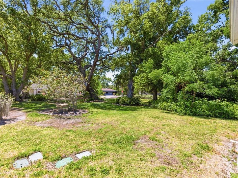 For Sale: $3,895,000 (0 beds, 0 baths, 1041 Square Feet)