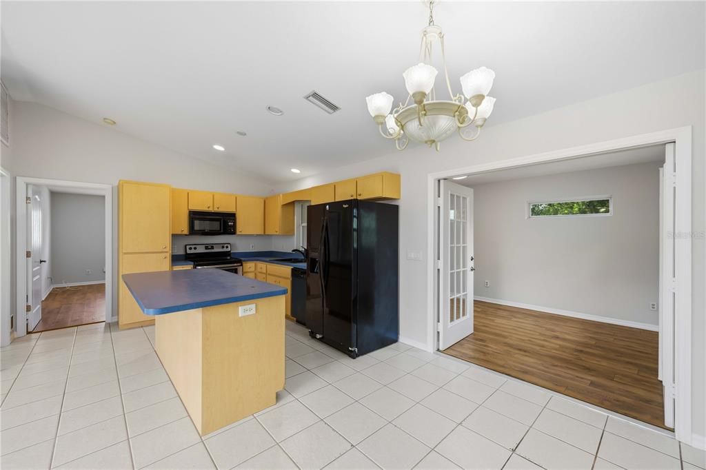 В аренду: $1,850 (3 спален, 2 ванн, 1413 Квадратных фут)