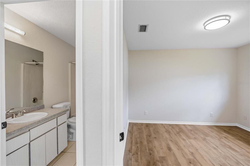 В аренду: $1,850 (3 спален, 2 ванн, 1413 Квадратных фут)