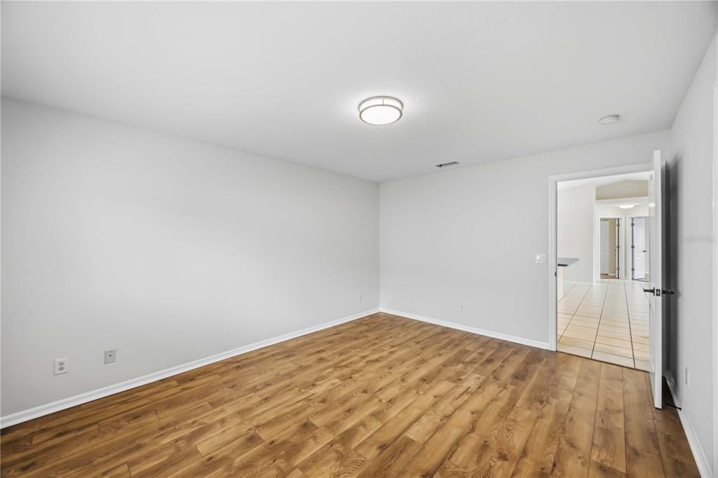 В аренду: $1,850 (3 спален, 2 ванн, 1413 Квадратных фут)