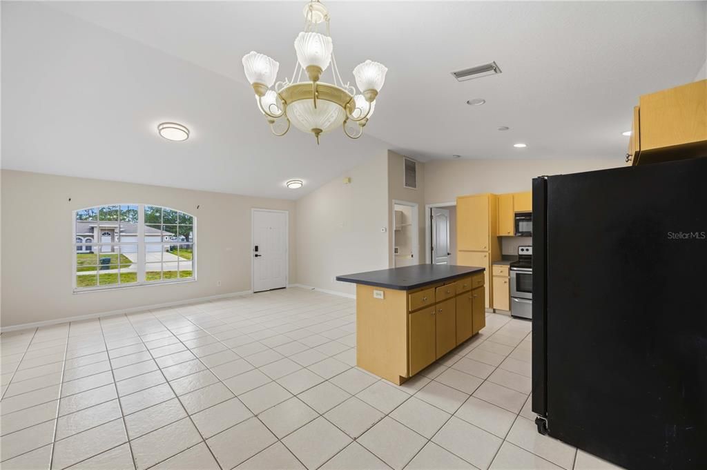 В аренду: $1,850 (3 спален, 2 ванн, 1413 Квадратных фут)