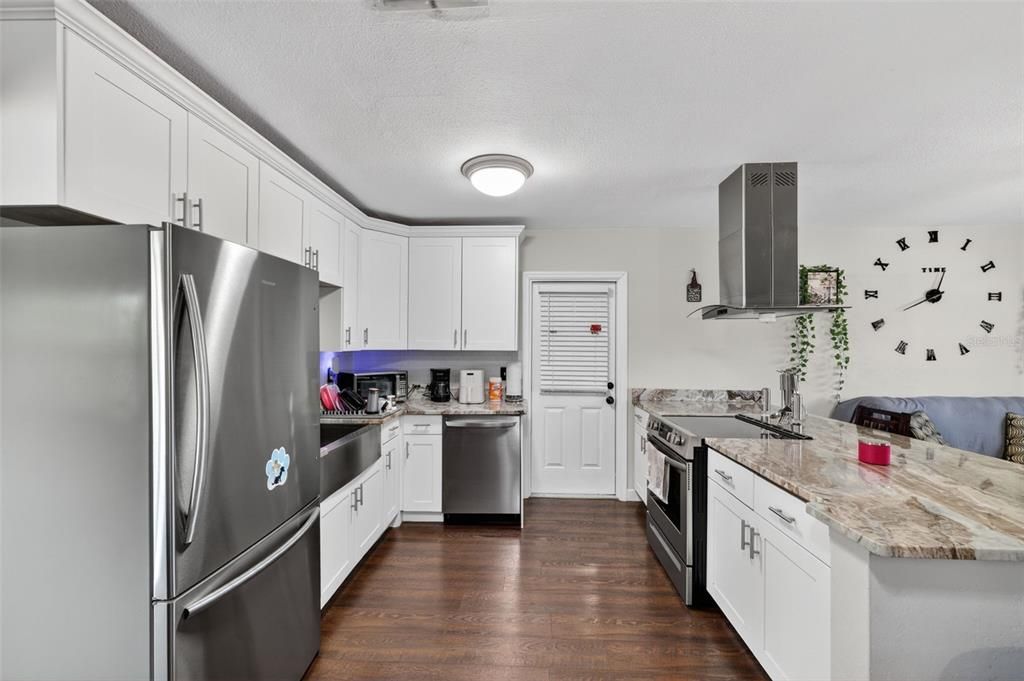 Activo con contrato: $314,900 (3 camas, 1 baños, 1186 Pies cuadrados)