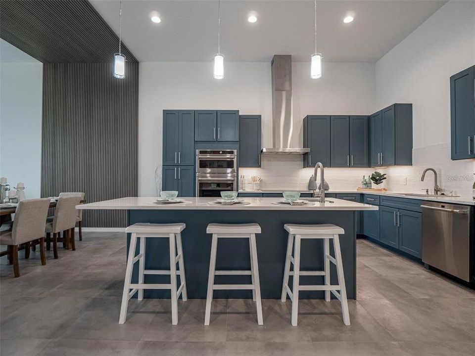 For Sale: $849,000 (2 beds, 2 baths, 1655 Square Feet)
