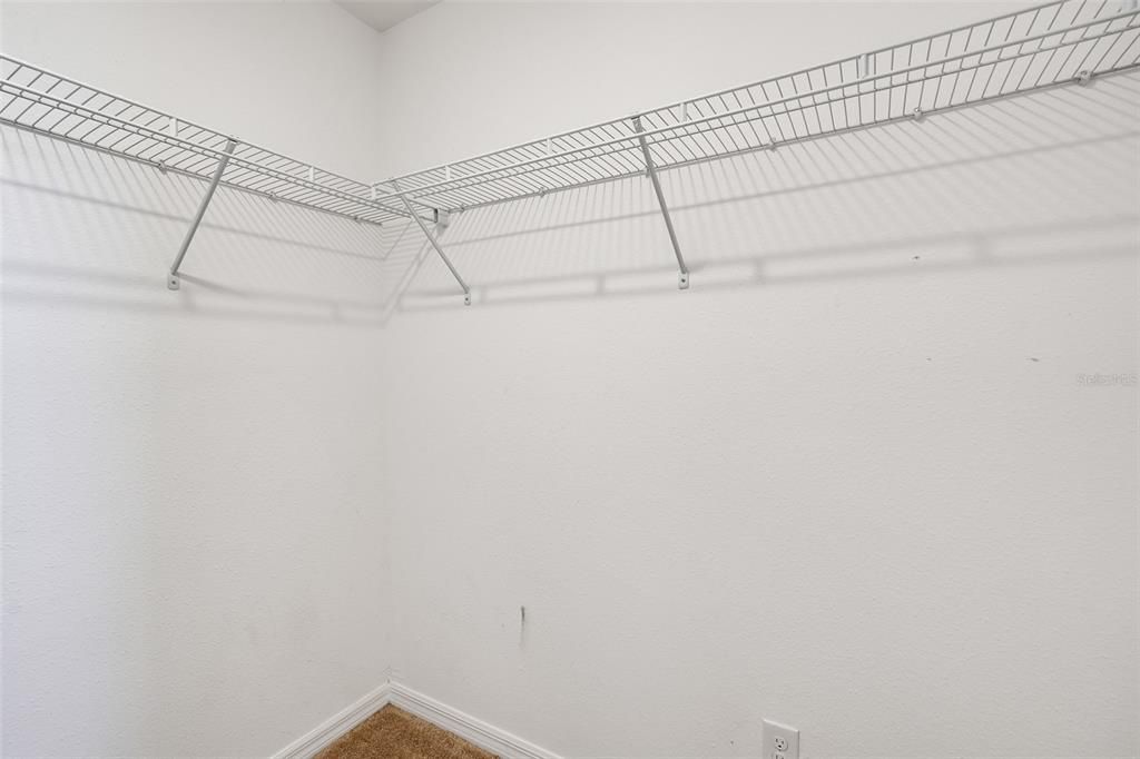 Active With Contract: $2,900 (4 beds, 3 baths, 2563 Square Feet)