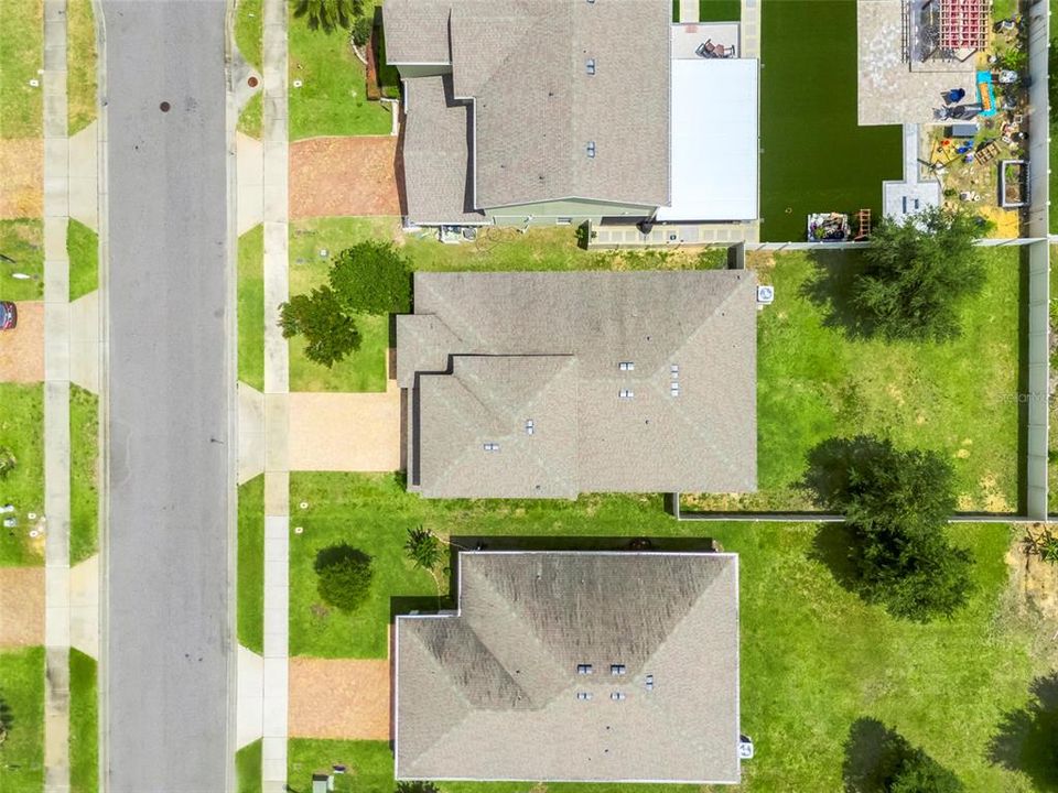 Active With Contract: $2,900 (4 beds, 3 baths, 2563 Square Feet)