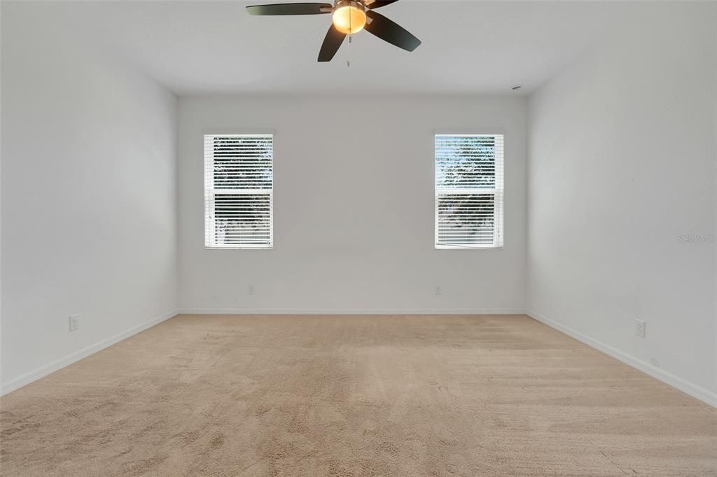 Active With Contract: $2,900 (4 beds, 3 baths, 2563 Square Feet)