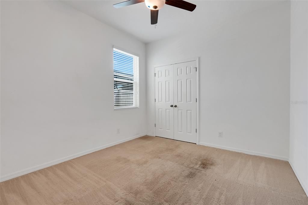 Active With Contract: $2,900 (4 beds, 3 baths, 2563 Square Feet)