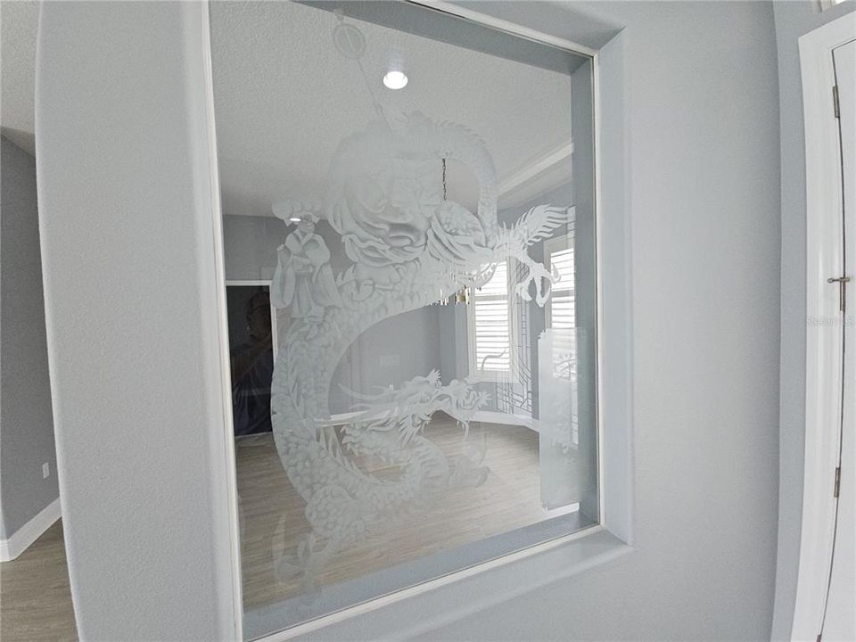 Под контрактом: $540,000 (3 спален, 2 ванн, 2314 Квадратных фут)