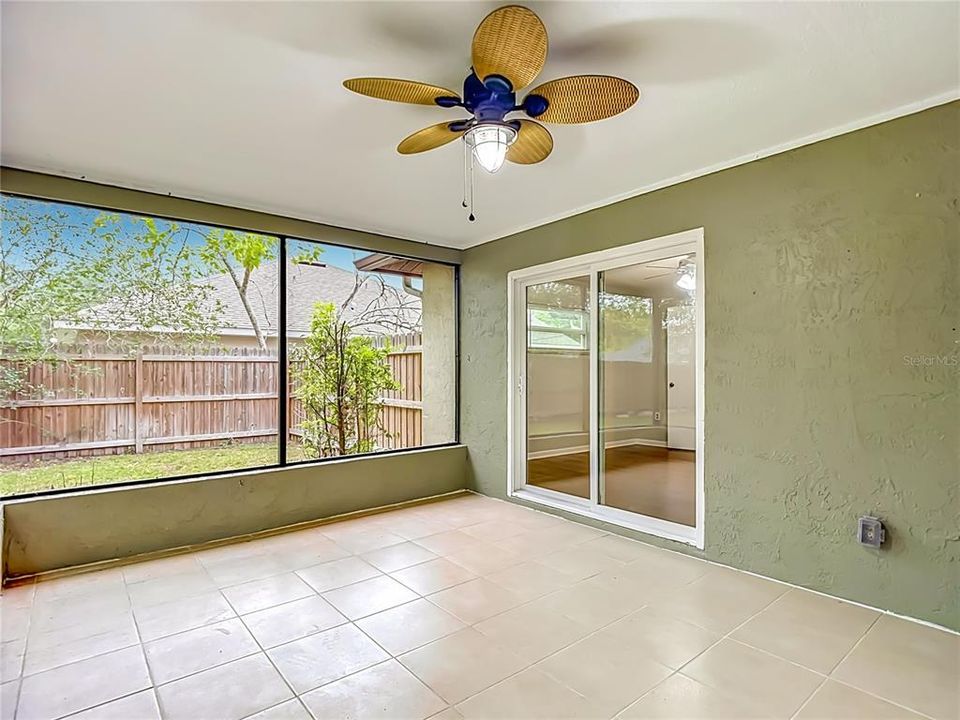 Active With Contract: $257,000 (2 beds, 2 baths, 1318 Square Feet)