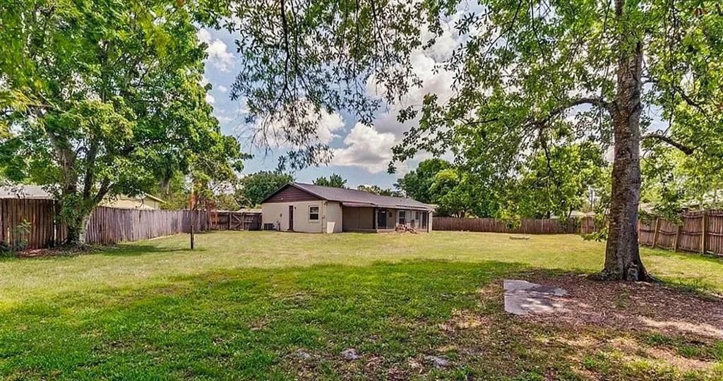 For Rent: $2,150 (3 beds, 2 baths, 1064 Square Feet)