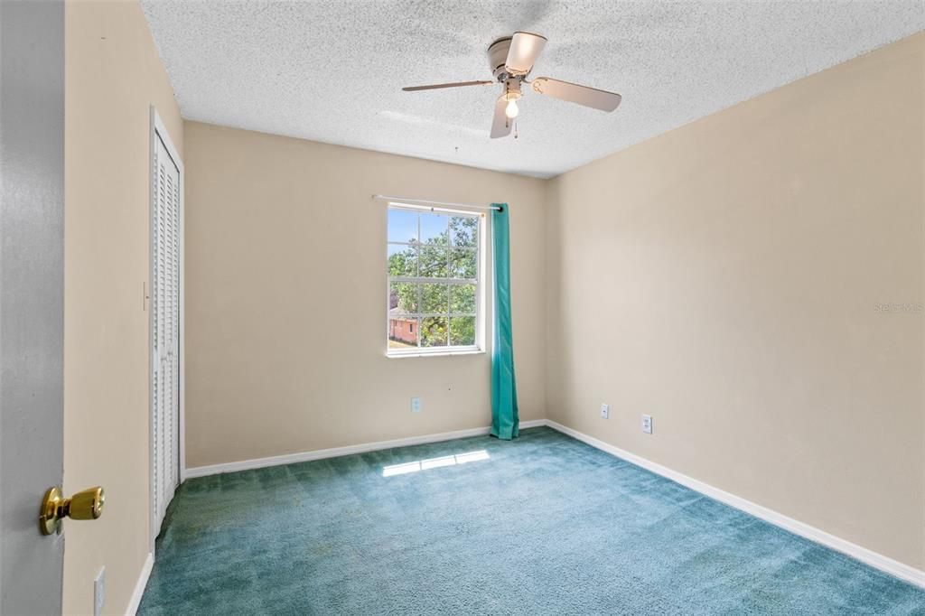 For Sale: $432,500 (4 beds, 2 baths, 2804 Square Feet)