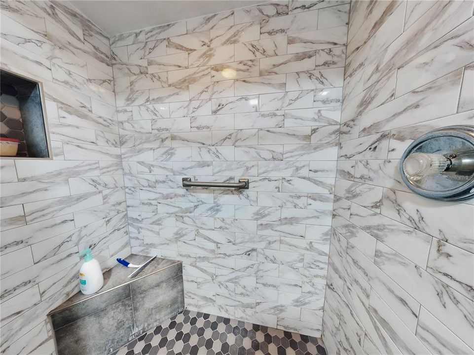 For Sale: $349,000 (2 beds, 2 baths, 1120 Square Feet)