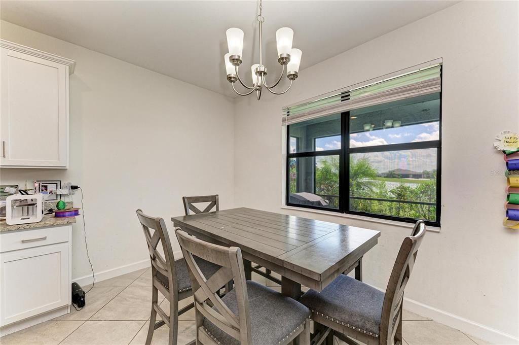 En Venta: $599,999 (4 camas, 3 baños, 2586 Pies cuadrados)