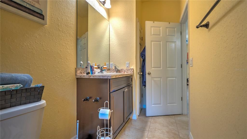 For Sale: $319,000 (2 beds, 0 baths, 1283 Square Feet)