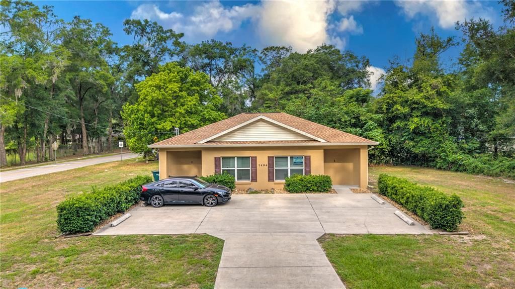 For Sale: $319,000 (2 beds, 0 baths, 1283 Square Feet)