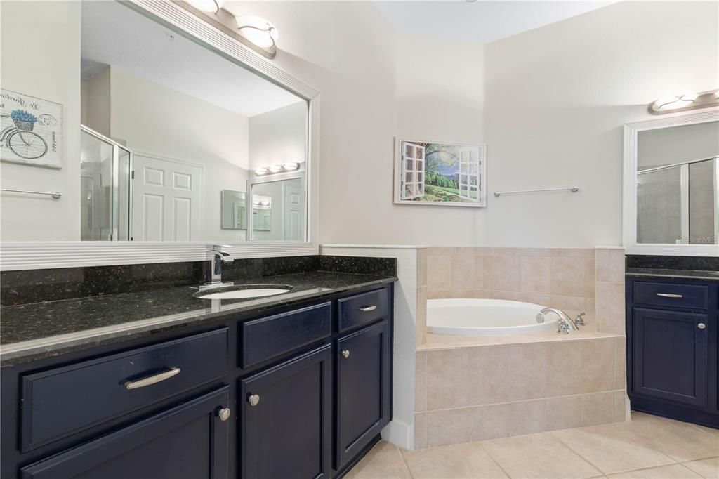 En Venta: $499,000 (3 camas, 3 baños, 2015 Pies cuadrados)