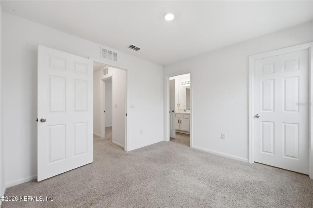 For Sale: $299,000 (3 beds, 2 baths, 1338 Square Feet)