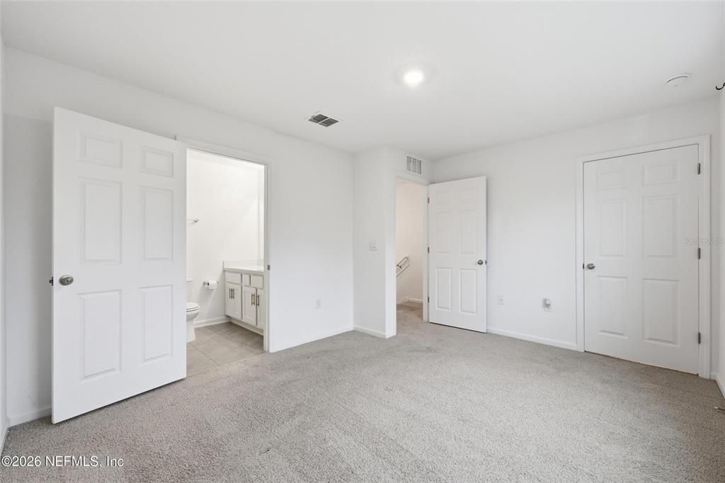 For Sale: $299,000 (3 beds, 2 baths, 1338 Square Feet)