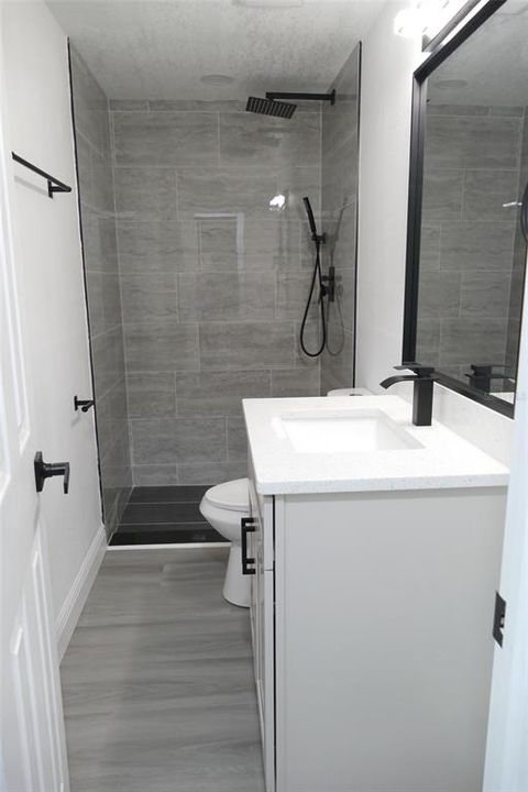 For Sale: $464,900 (3 beds, 3 baths, 1967 Square Feet)