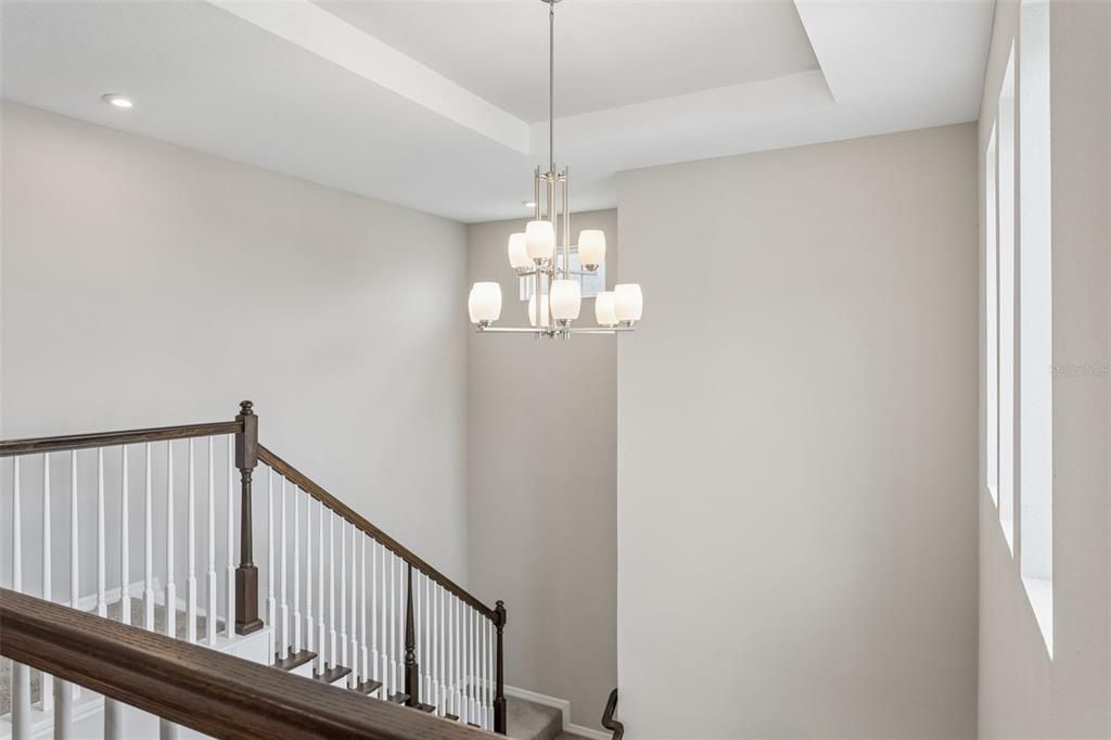 En Venta: $729,900 (5 camas, 4 baños, 3461 Pies cuadrados)