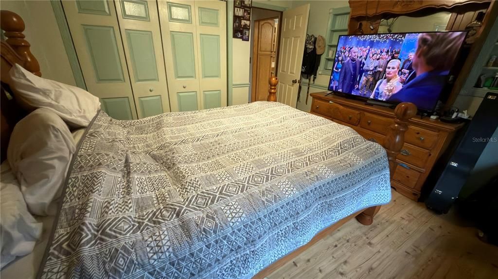На продажу: $335,000 (3 спален, 2 ванн, 1769 Квадратных фут)