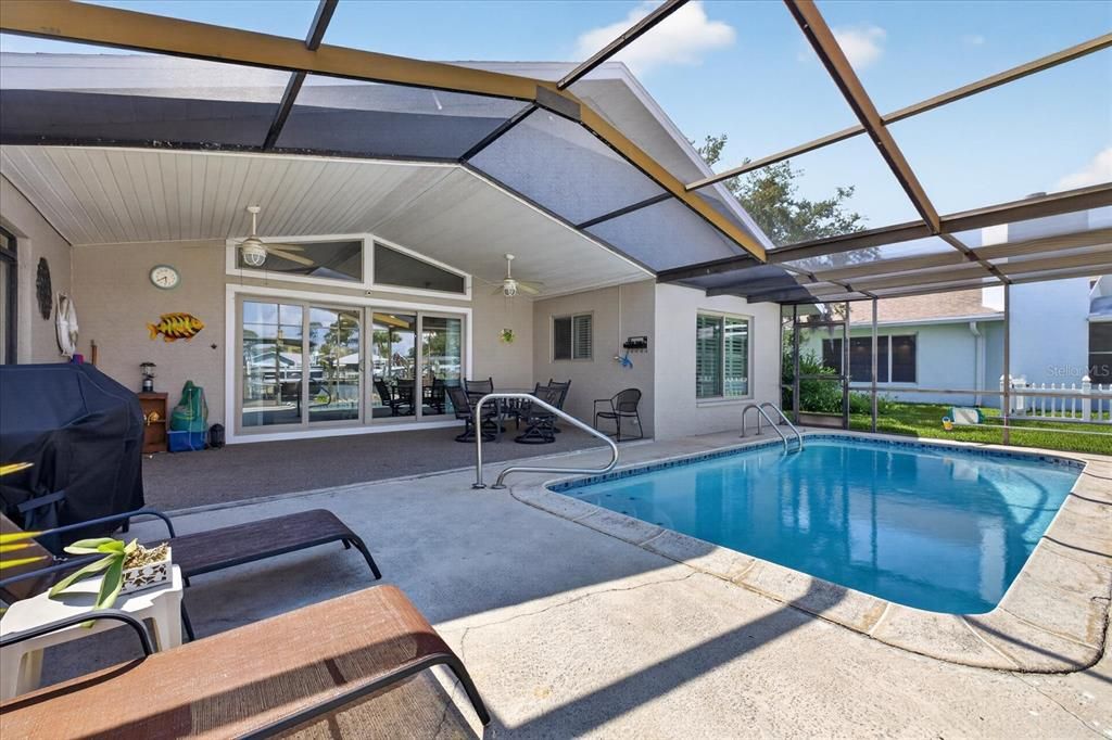 Active With Contract: $675,000 (3 beds, 2 baths, 1681 Square Feet)