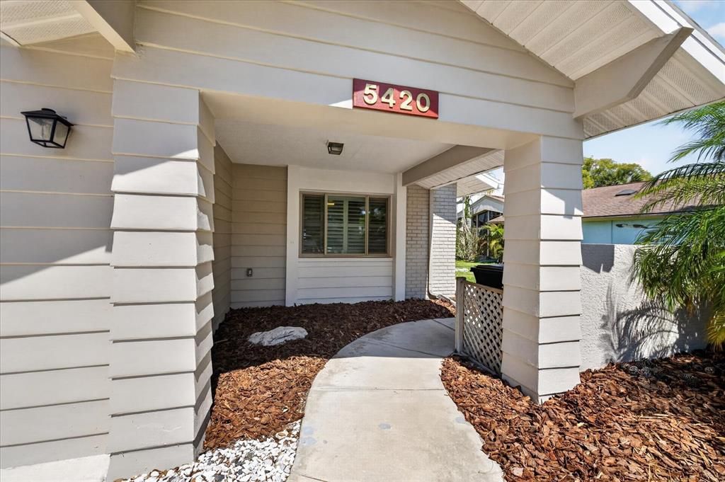 Active With Contract: $675,000 (3 beds, 2 baths, 1681 Square Feet)
