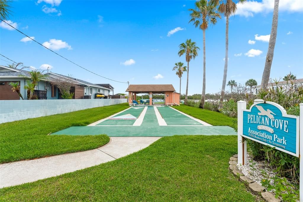 For Sale: $1,200,000 (2 beds, 2 baths, 1304 Square Feet)