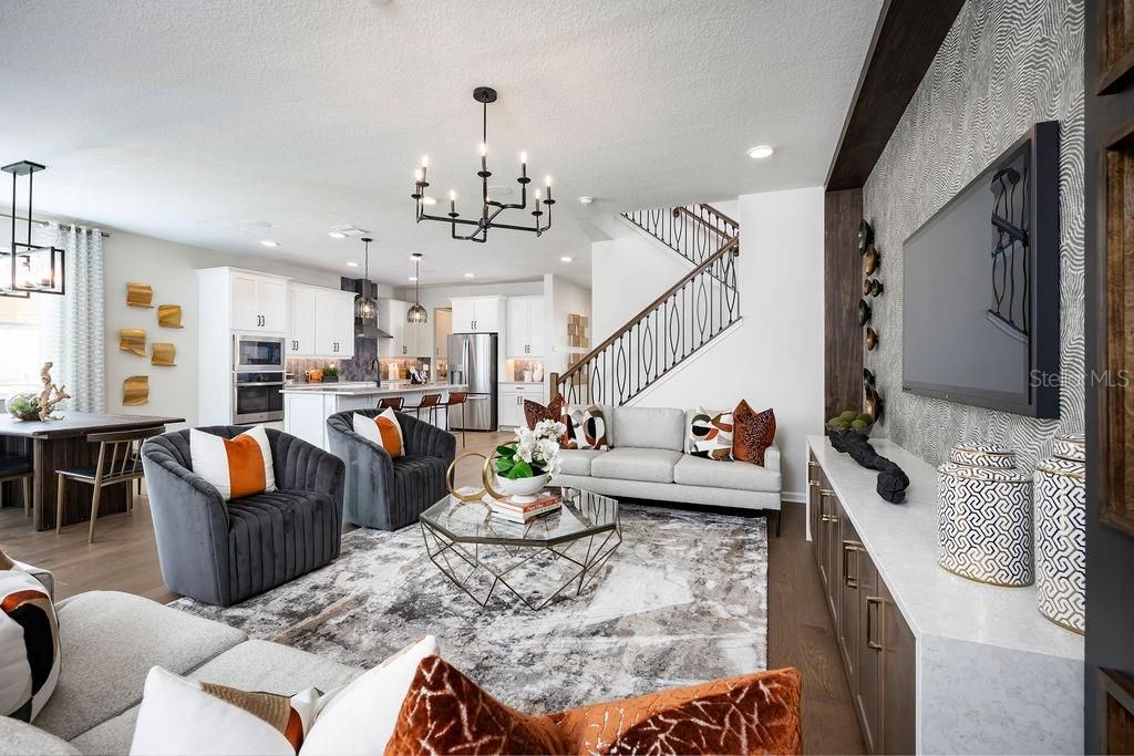 For Sale: $999,990 (5 beds, 5 baths, 3784 Square Feet)