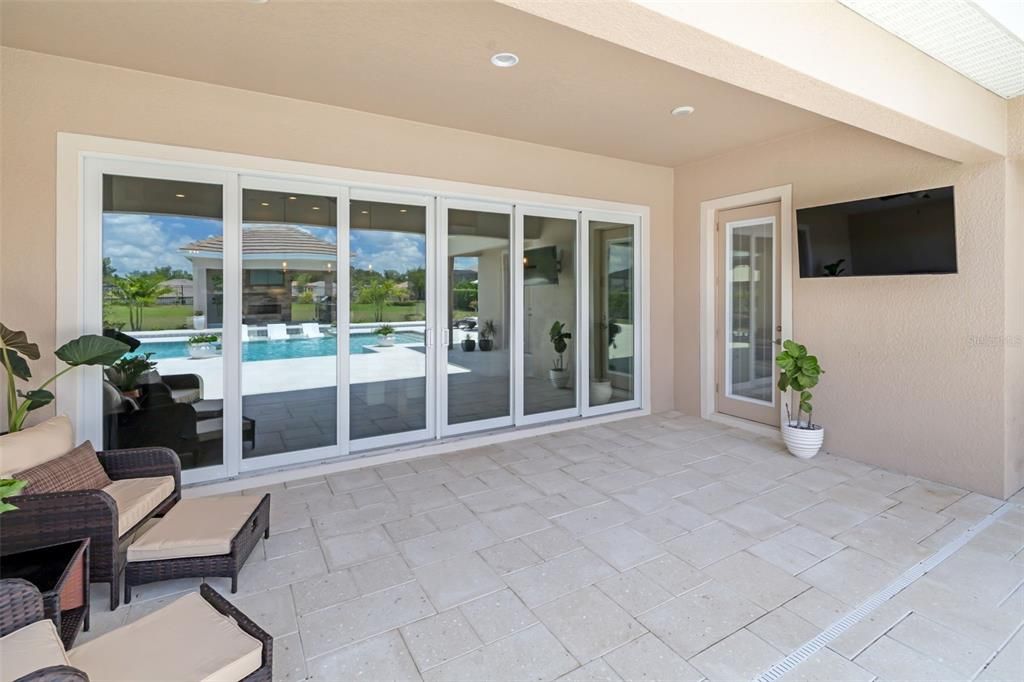 For Sale: $1,250,000 (4 beds, 3 baths, 3179 Square Feet)