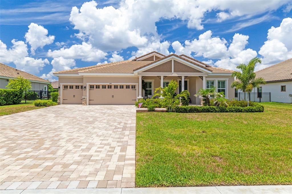 For Sale: $1,250,000 (4 beds, 3 baths, 3179 Square Feet)