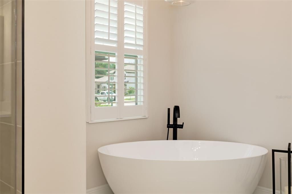 For Sale: $1,250,000 (4 beds, 3 baths, 3179 Square Feet)