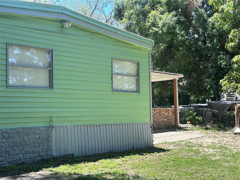 Activo con contrato: $168,000 (3 camas, 1 baños, 1392 Pies cuadrados)