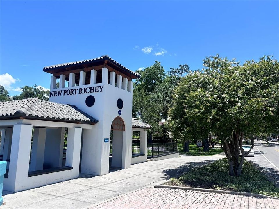 Activo con contrato: $168,000 (3 camas, 1 baños, 1392 Pies cuadrados)