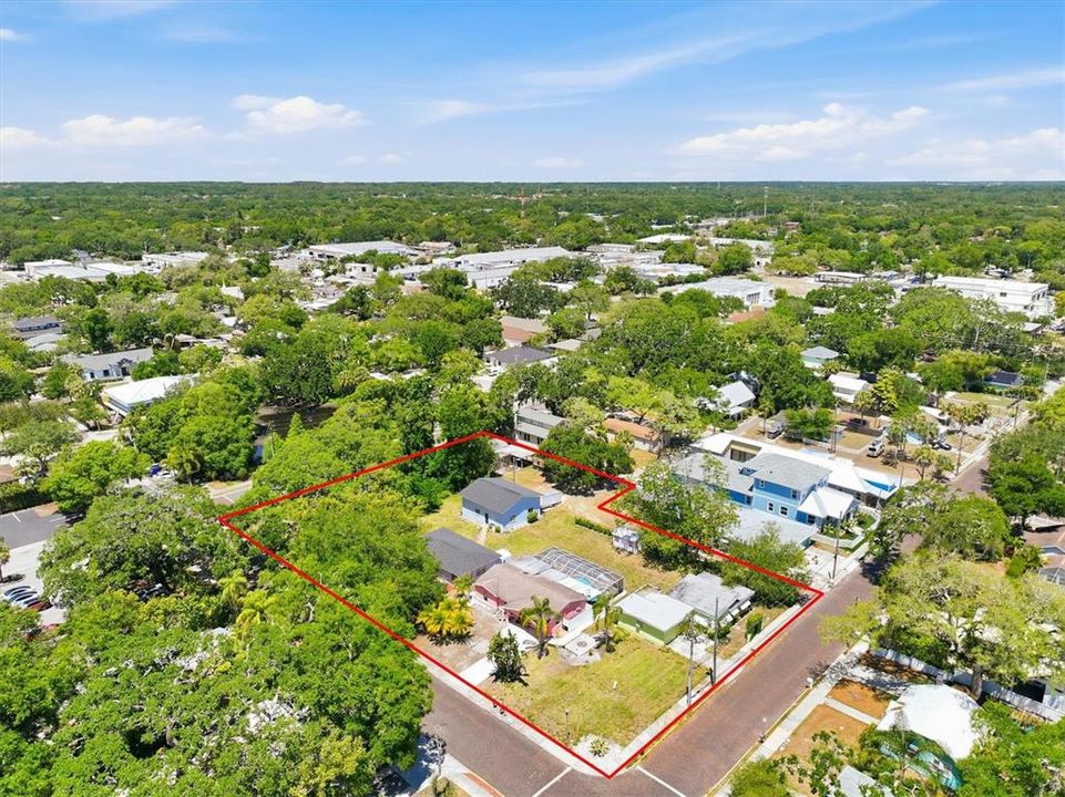 For Sale: $3,895,000 (0.35 acres)