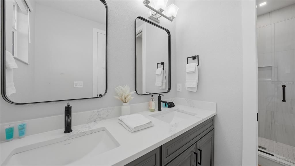 For Sale: $1,250,000 (3 beds, 2 baths, 1678 Square Feet)