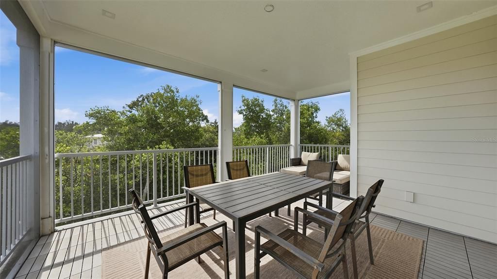 For Sale: $1,250,000 (3 beds, 2 baths, 1678 Square Feet)