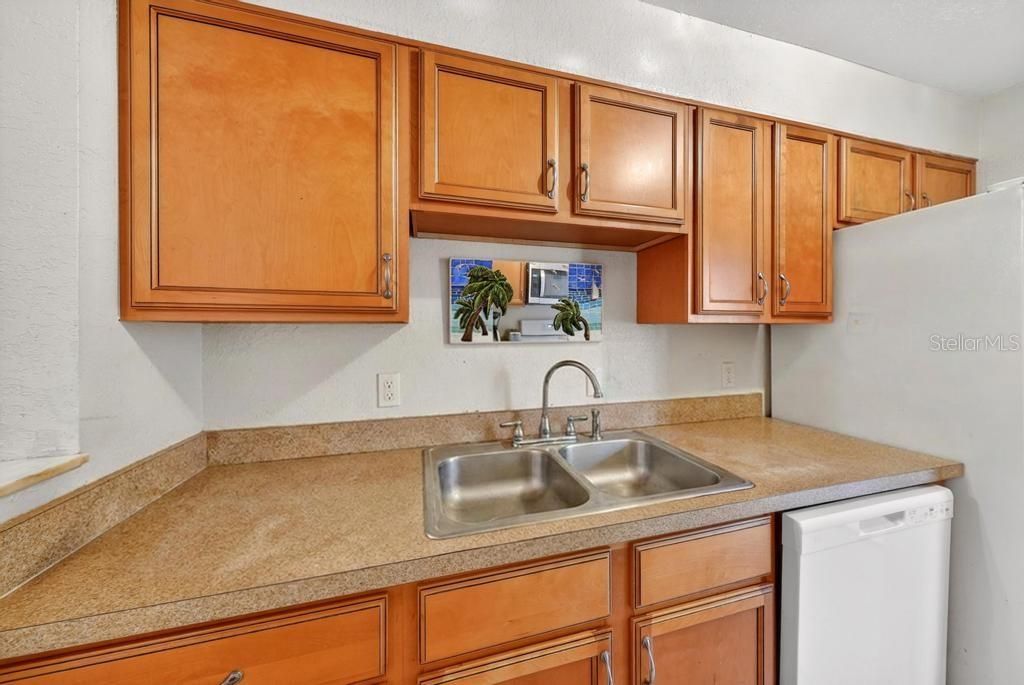 For Sale: $589,900 (6 beds, 0 baths, 2247 Square Feet)