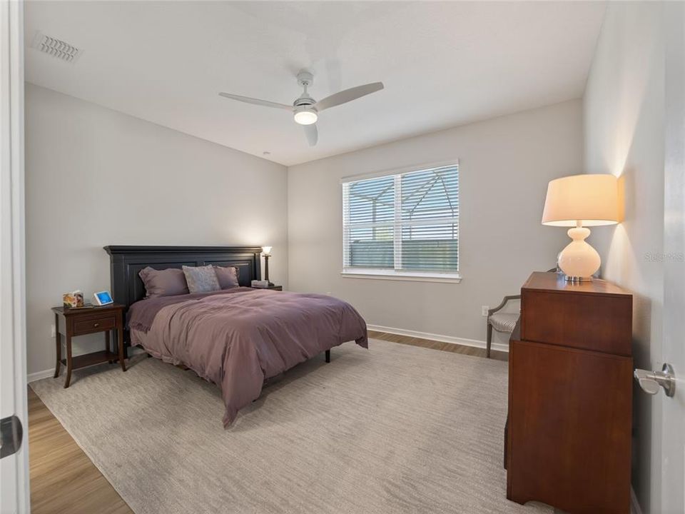 For Sale: $345,000 (2 beds, 2 baths, 1404 Square Feet)