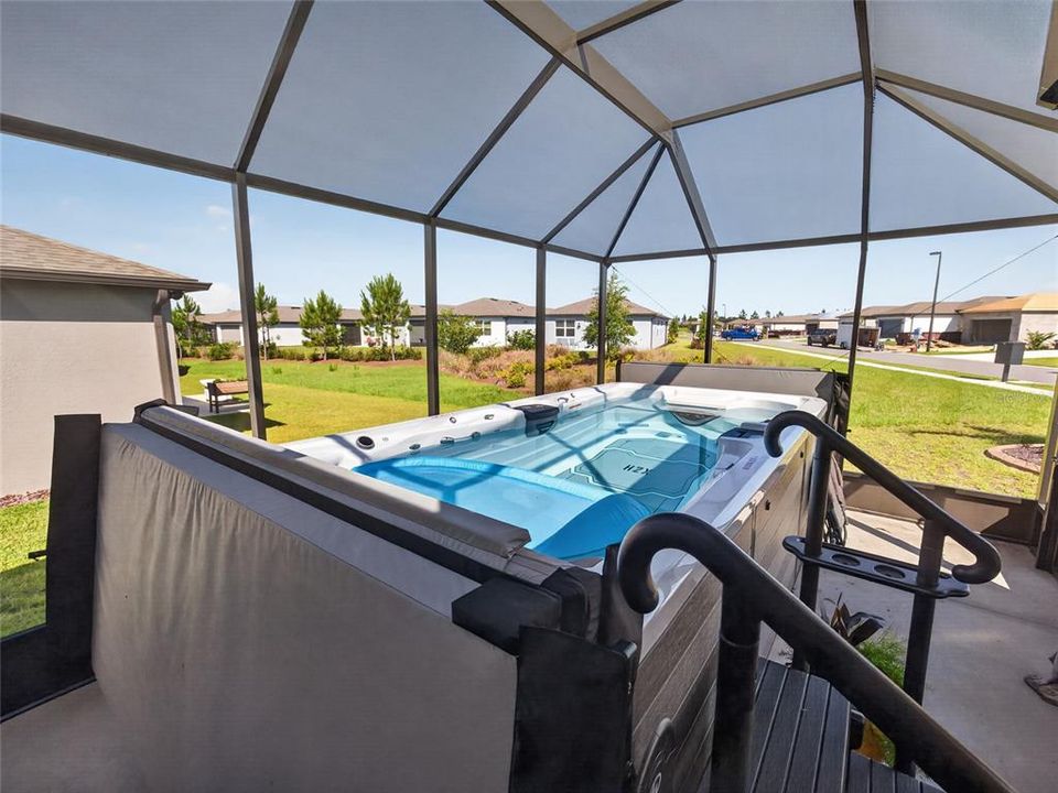 For Sale: $345,000 (2 beds, 2 baths, 1404 Square Feet)