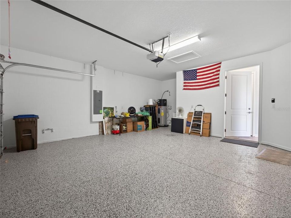 For Sale: $345,000 (2 beds, 2 baths, 1404 Square Feet)